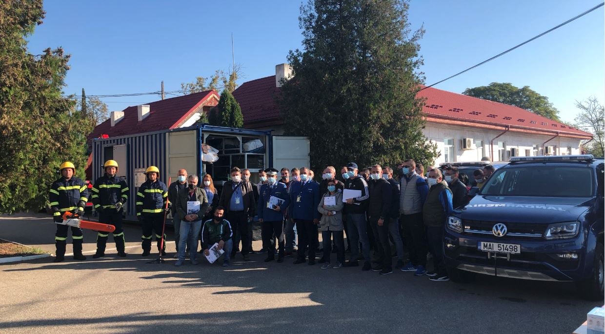 Мездренски пожарникари преминаха обучение в Румъния