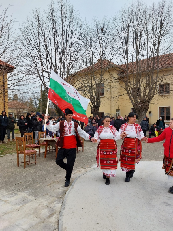 Веселба за Зарезан направиха в Бъркачево