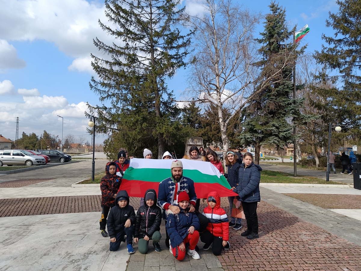 Спектакъл за свободата показаха в Мизия