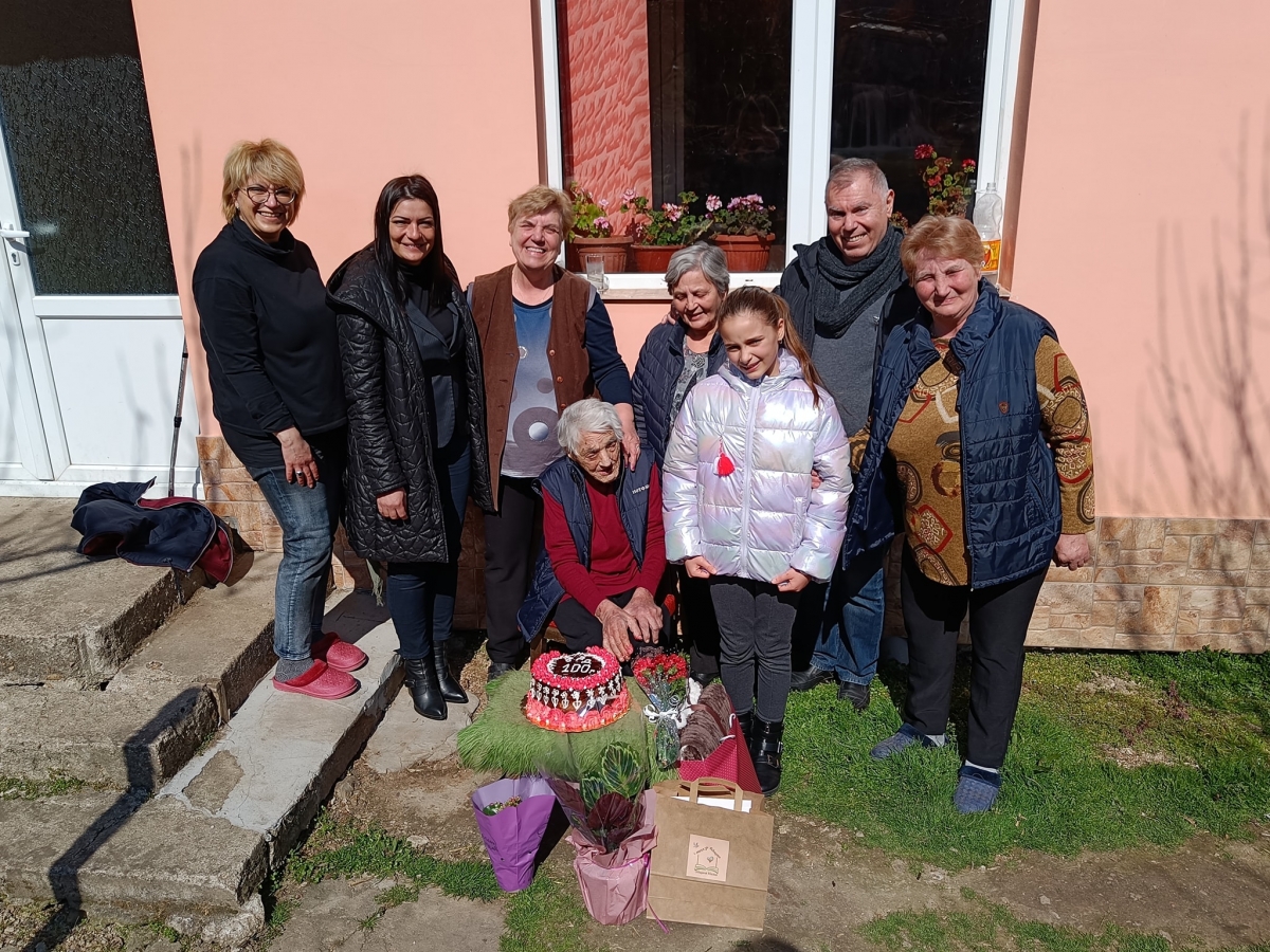 Баба Станка от Мизия стана на 100 години