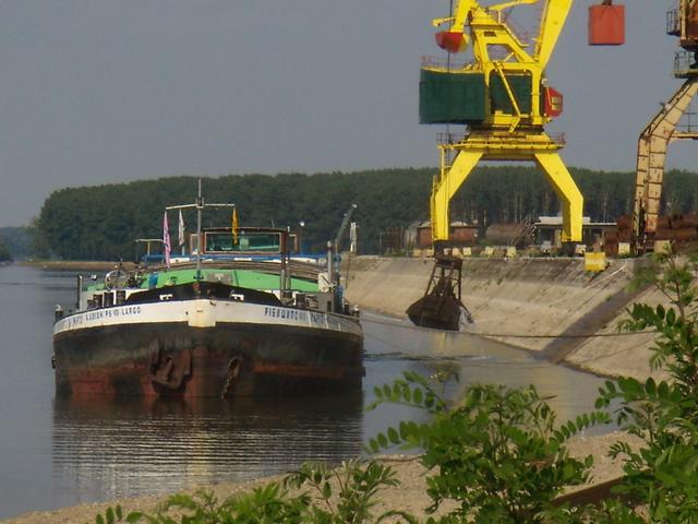 Нов завод ще дава заплати по 1 200 лева