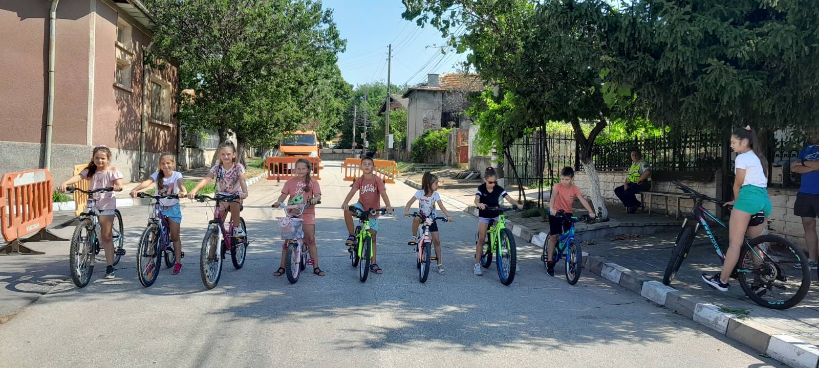Деца се включиха във велосипедна надпревара