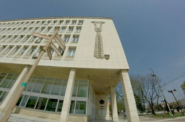 Съветници ще умуват по 14 точки
