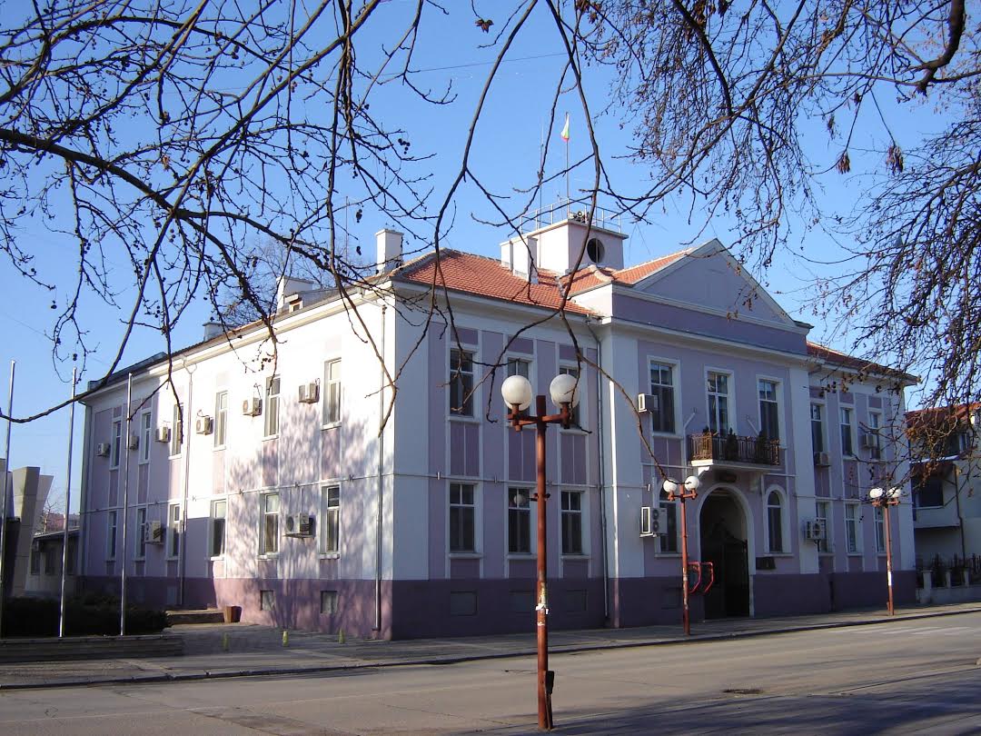 Отчитат приходи и разходи на общината в Козлодуй