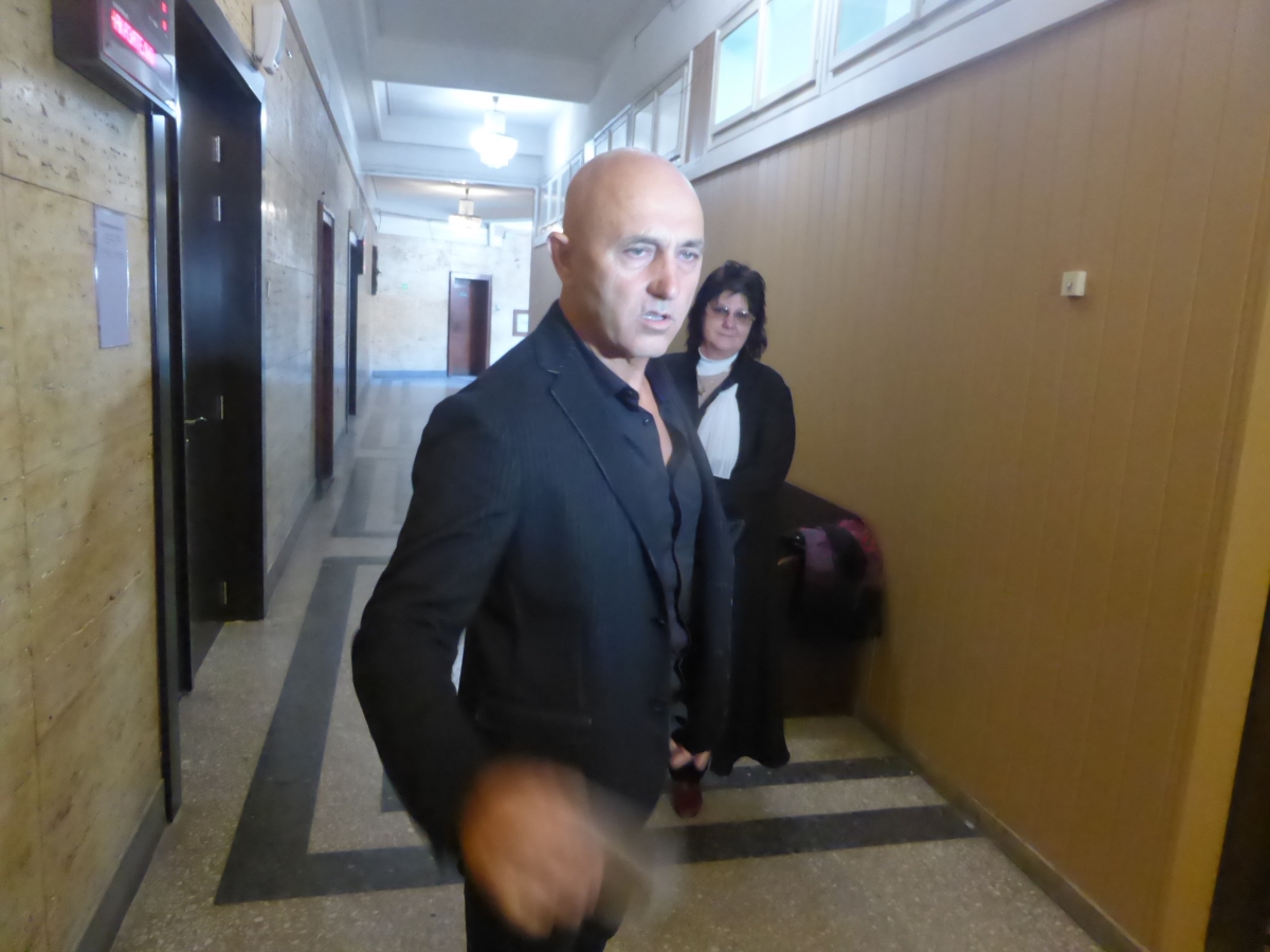 Бизнесменът Краси Пенката влиза в съда
