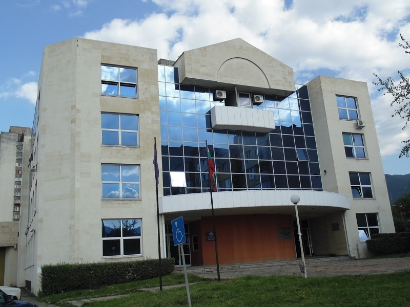 НАП пусна предварително попълнени данъчни декларации