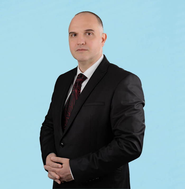 Депутати от Враца и Видин се отцепват от Слави Трифонов