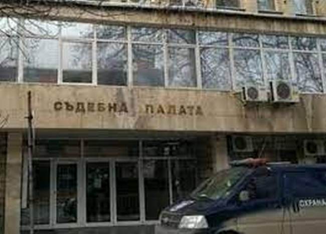 Условна присъда за жител на Лом, подпалил скейтборд площадка