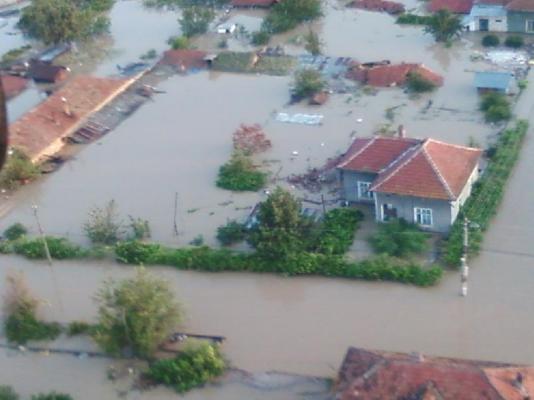Язовирите трябва да се държат на две трети празни, за да не са водна бомба