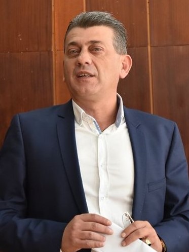 Ломският кмет дари заплатата си на читалището