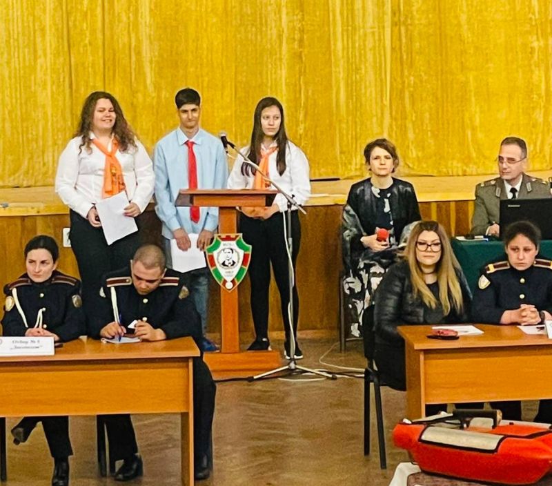 Козлодуйски ученици със силно участие на хакатон
