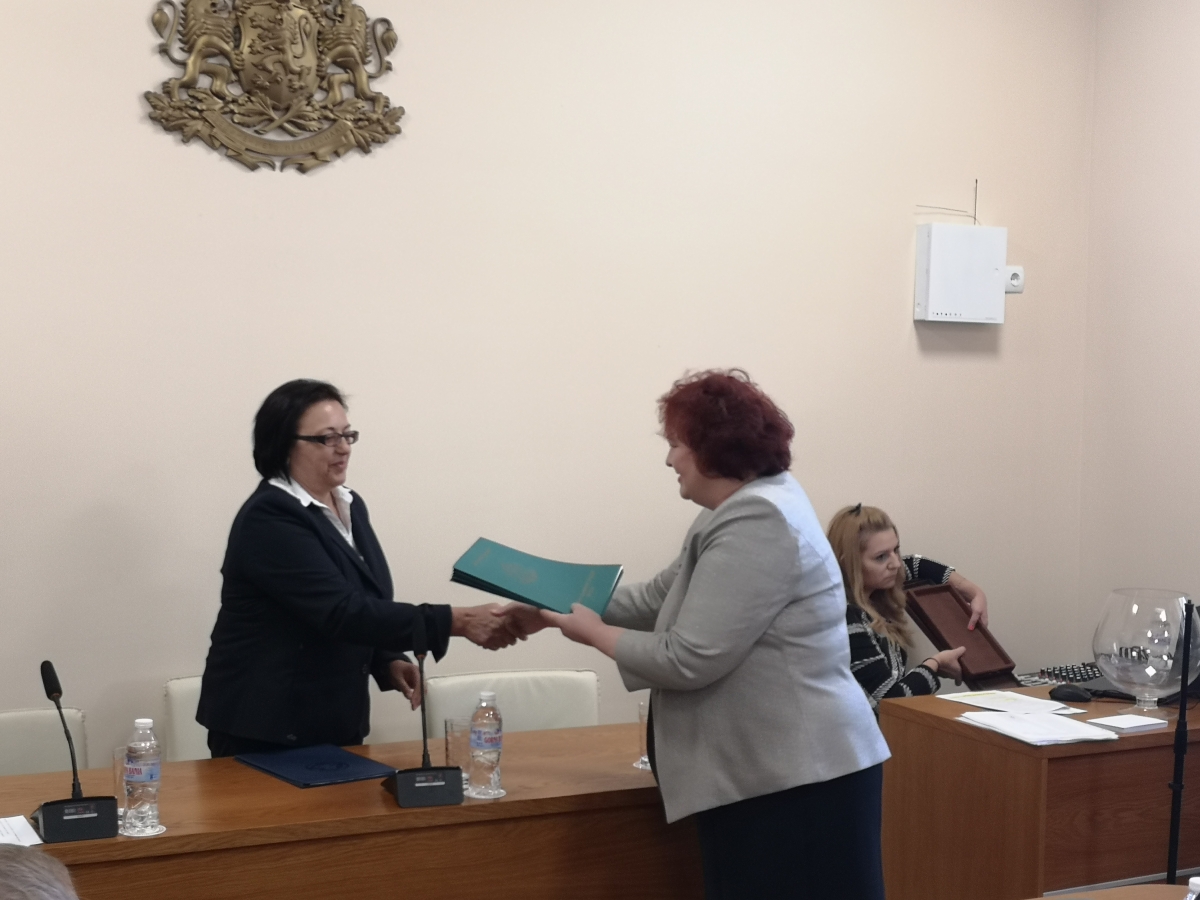 Уважаван директор е начело на общинския съвет в Козлодуй