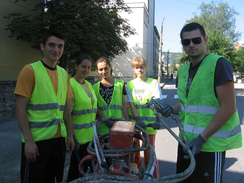 Започна лятната студентска бригада в Мездра