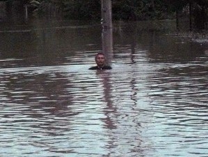 Воден ад в Мизия, засега без жертви, 500 евакуирани