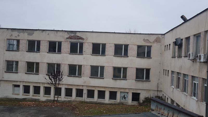 Мездра ремонтира поликлика по