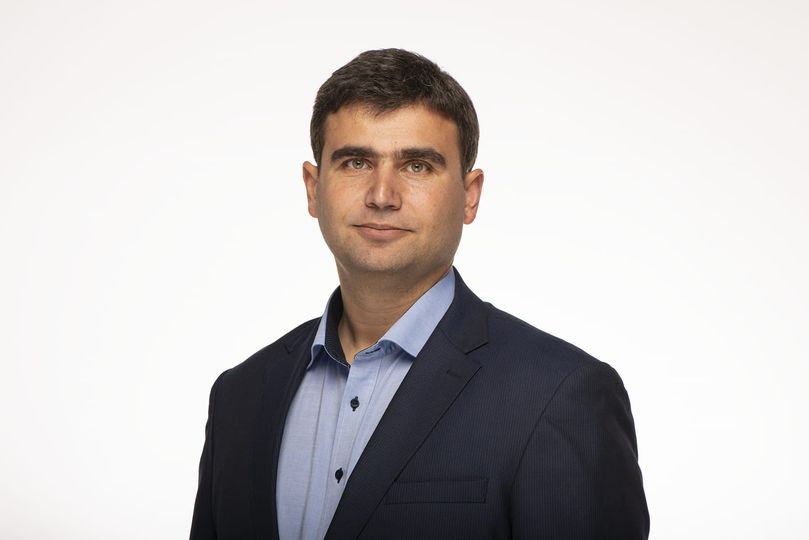 Андрей Вълчев е шестият депутат от Враца