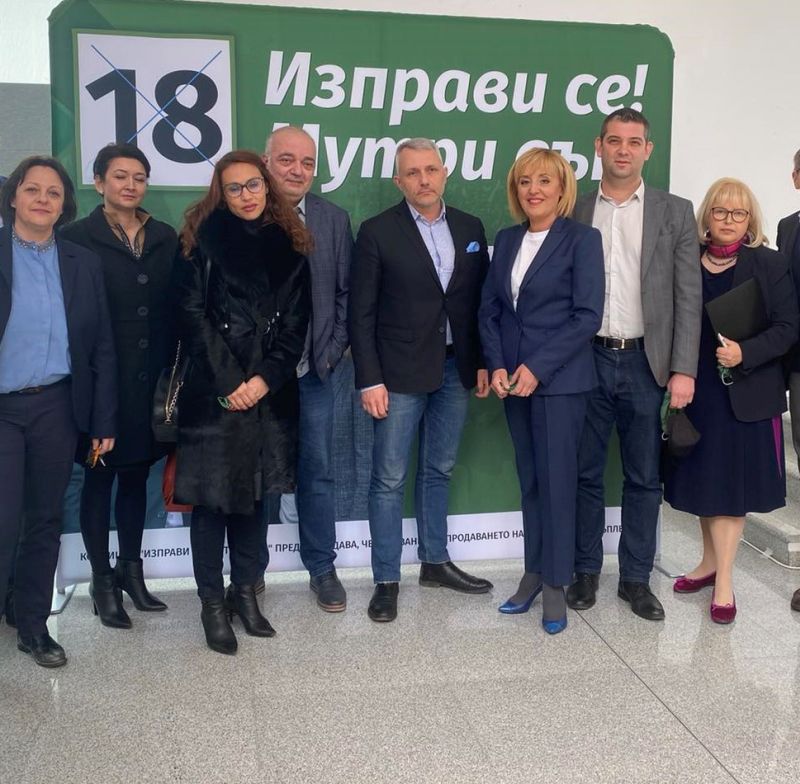 Мая Манолова: Предлагаме допълнителни мерки за 700 млн. лв. за децата, майките и семействата