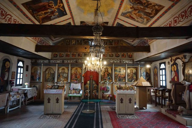 Ремонтираха църквата в Бутан