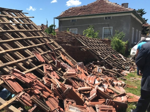 Обезщетиха над 80 пострадали в бедствие