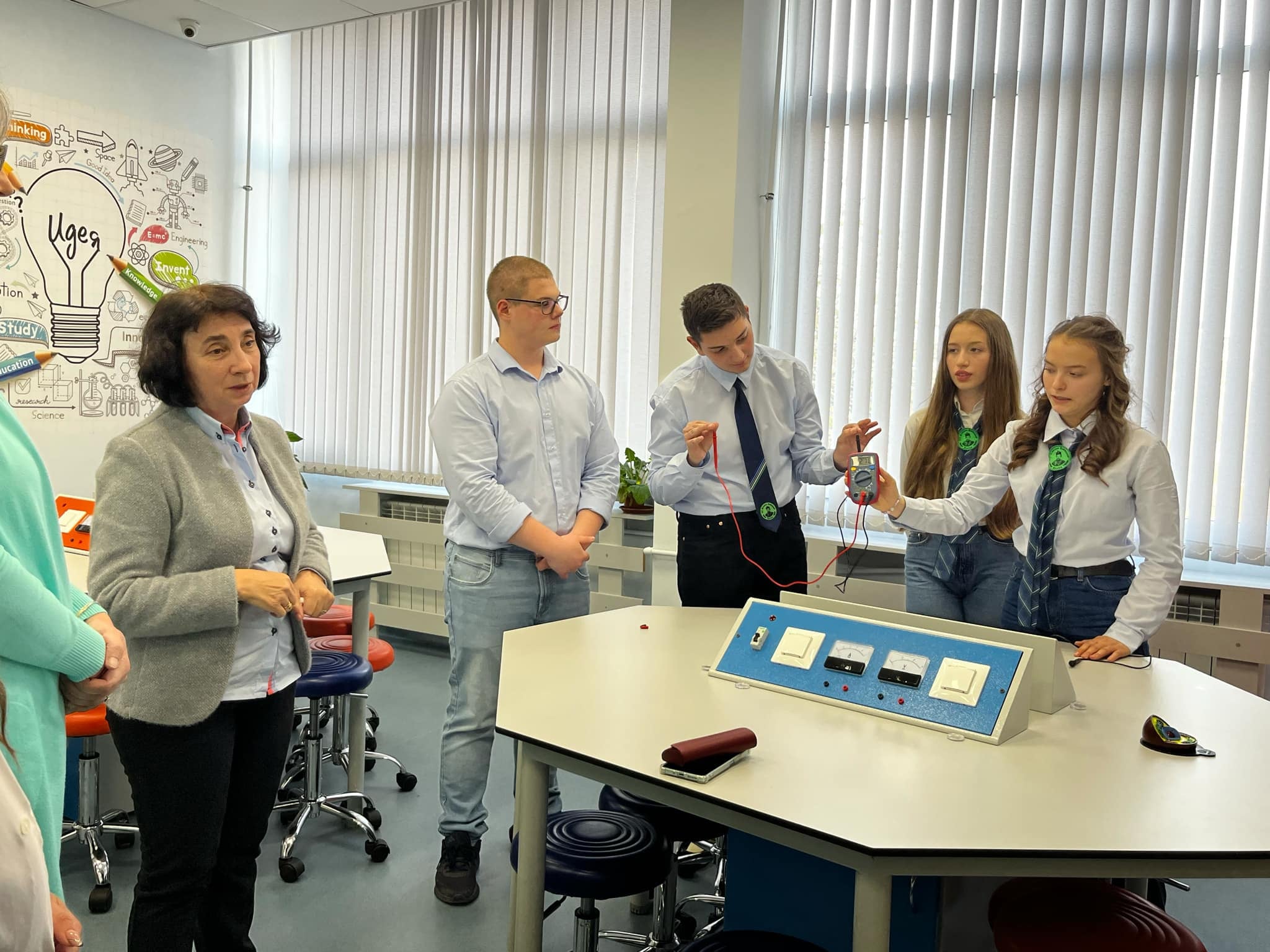 STEM урок представиха врачански ученици пред педагози