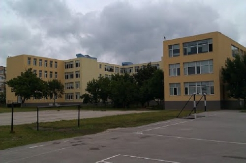 Козлодуйски ученици с награди от многоезичен конкурс по химия