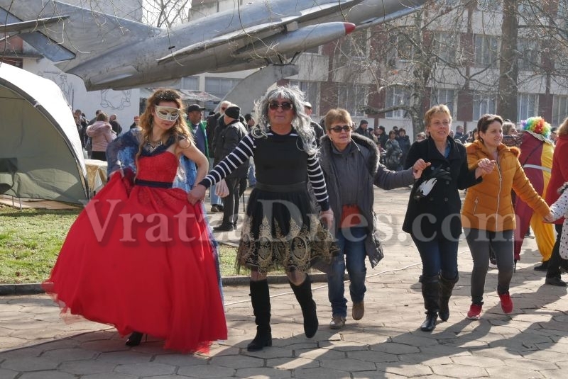Бърдарски геран се подготвя за „Фършанги“, вижте програмата