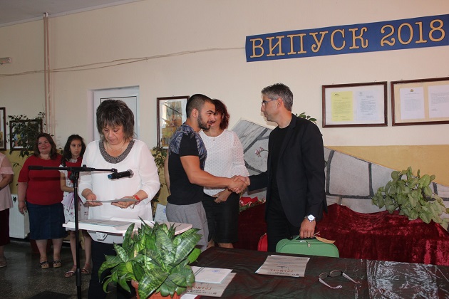 Раздадоха дипломи в Кнежа