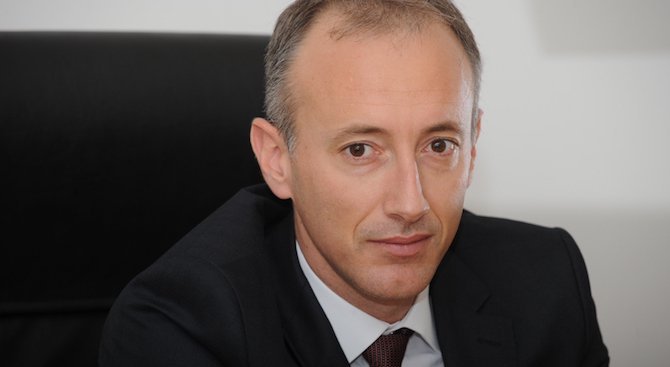 Посрещат министъра на образованието в Козлодуй