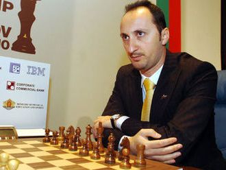 Веселин Топалов на шахматен турнир в Козлодуй